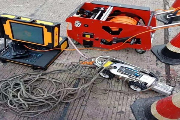 东城CCTV管道检测机器人