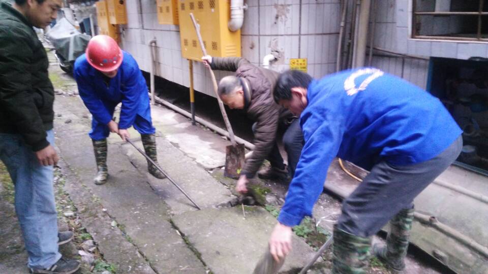 东城清掏化粪池、管道疏通一站式服务<高效><技术><可靠>